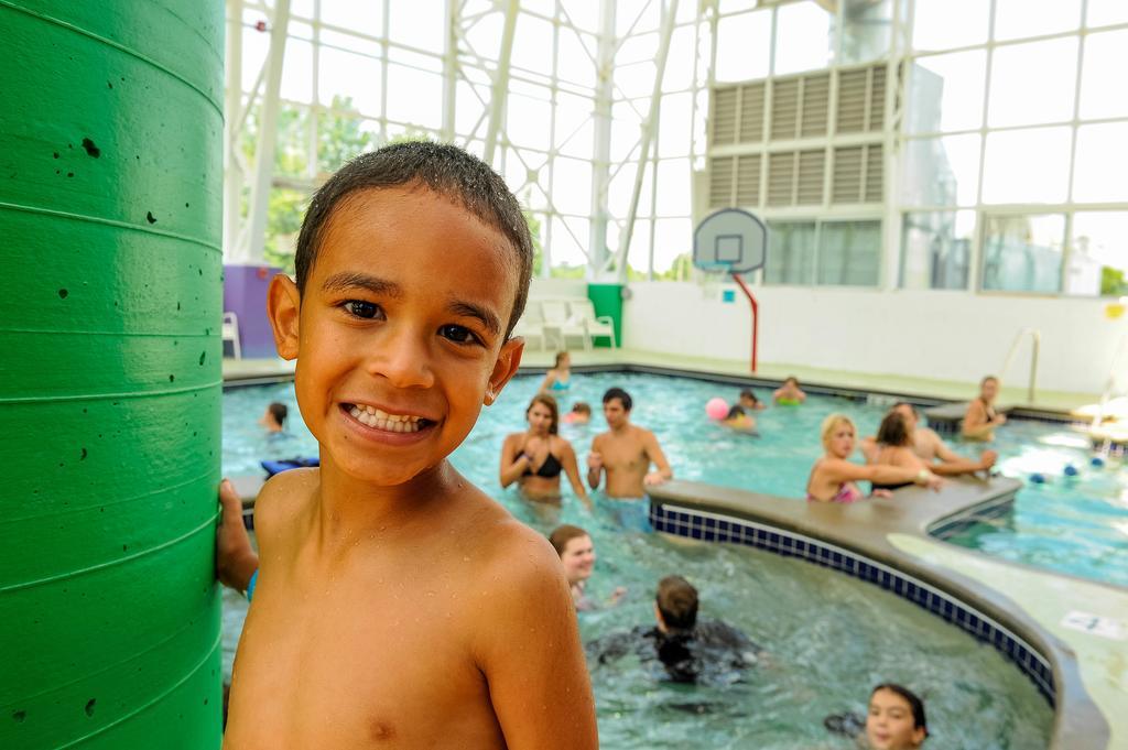 פרנץ' ליק Big Splash Adventure Hotel And Indoor Water Park מראה חיצוני תמונה